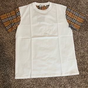 Burberry T-Shirt